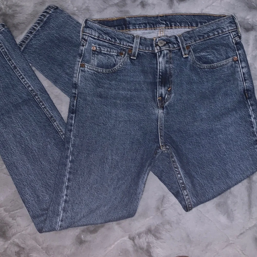 jeans - Picture 2 of 3